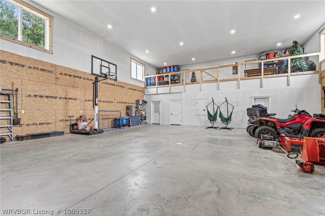 main property photo 60