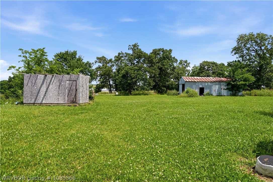 main property photo 34