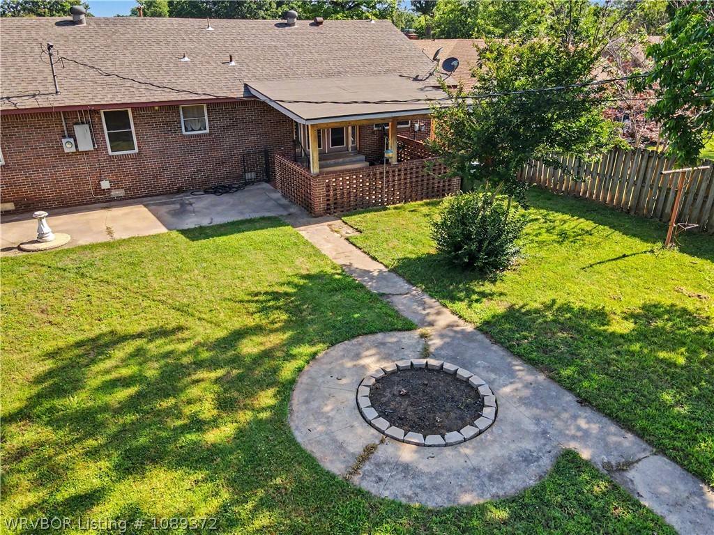 main property photo 33