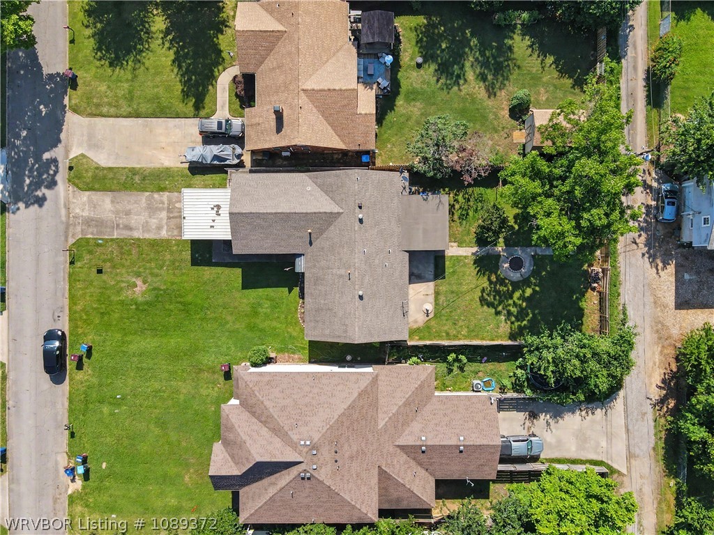 main property photo 36