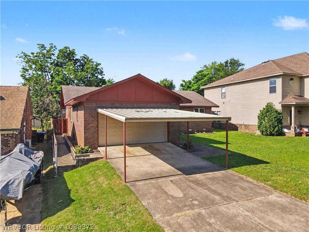 main property photo 46