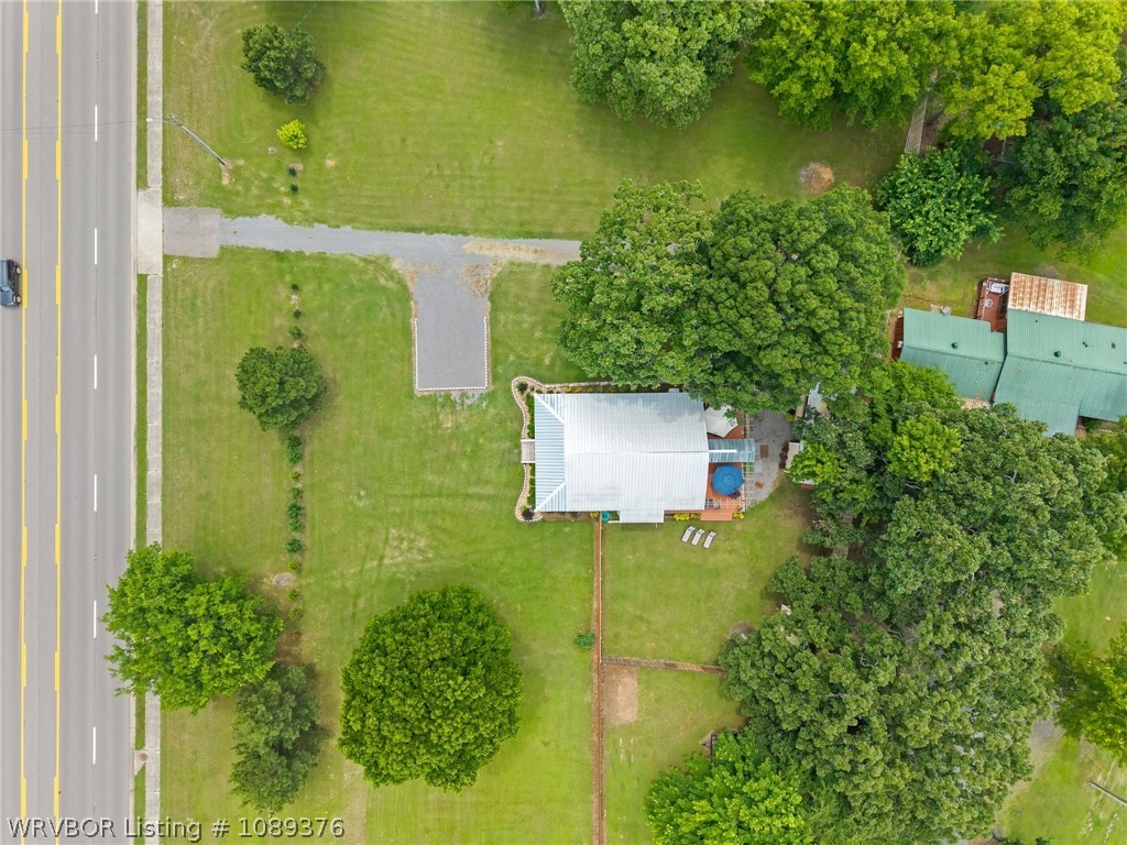 main property photo 27
