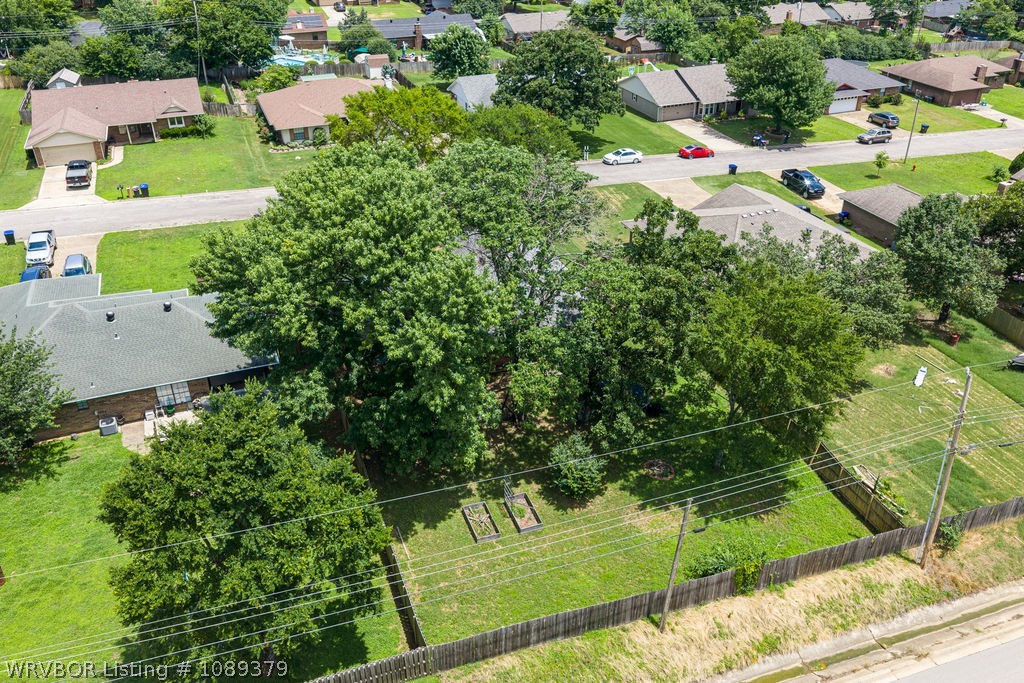 main property photo 51