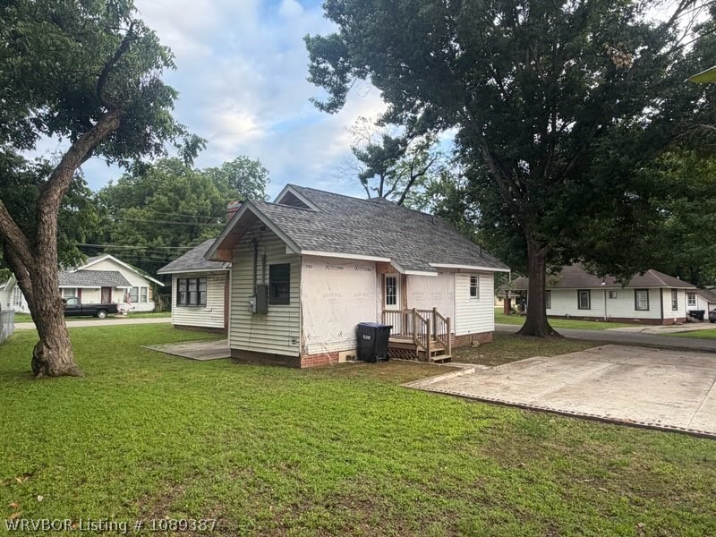 main property photo 2