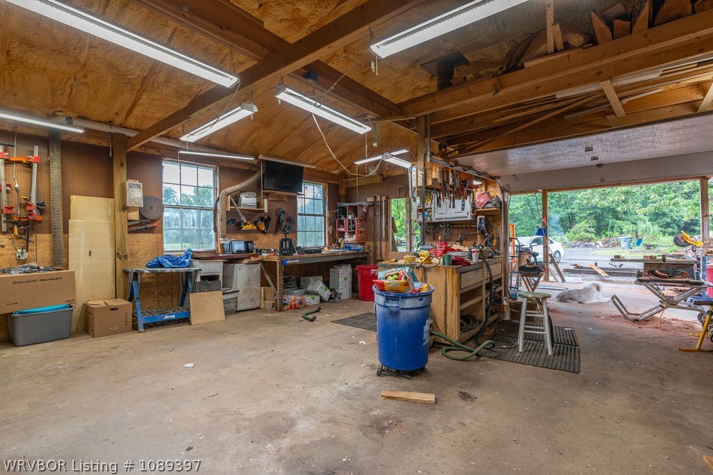 main property photo 45