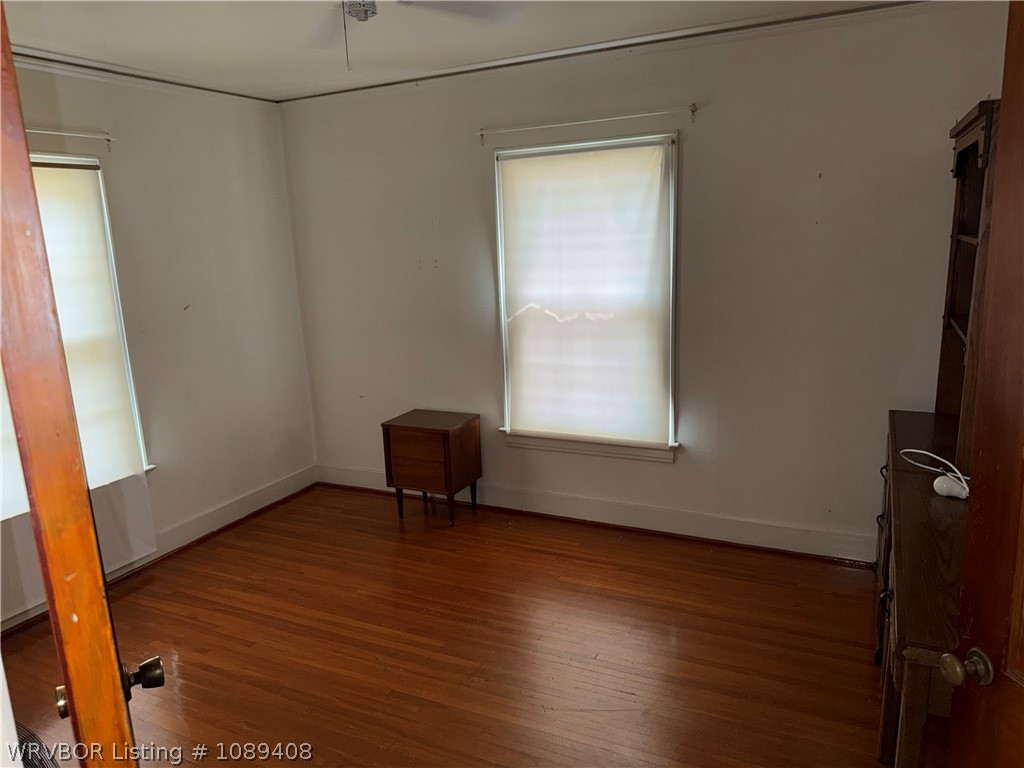 property viewer photo 10