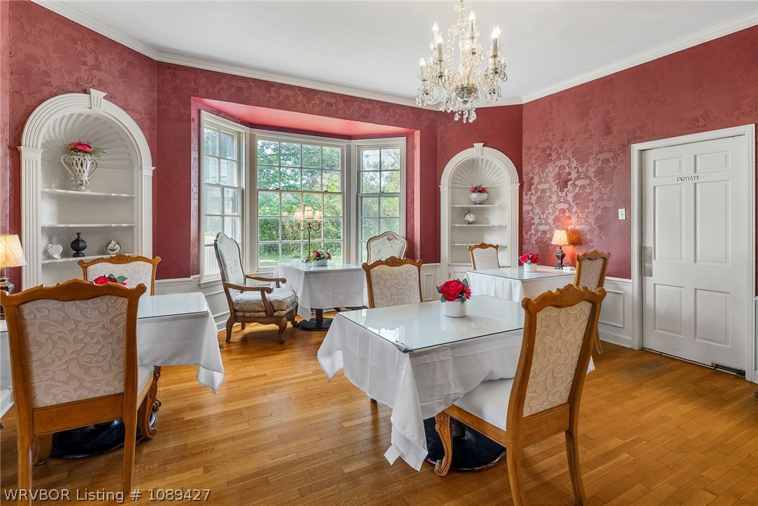 main property photo 7