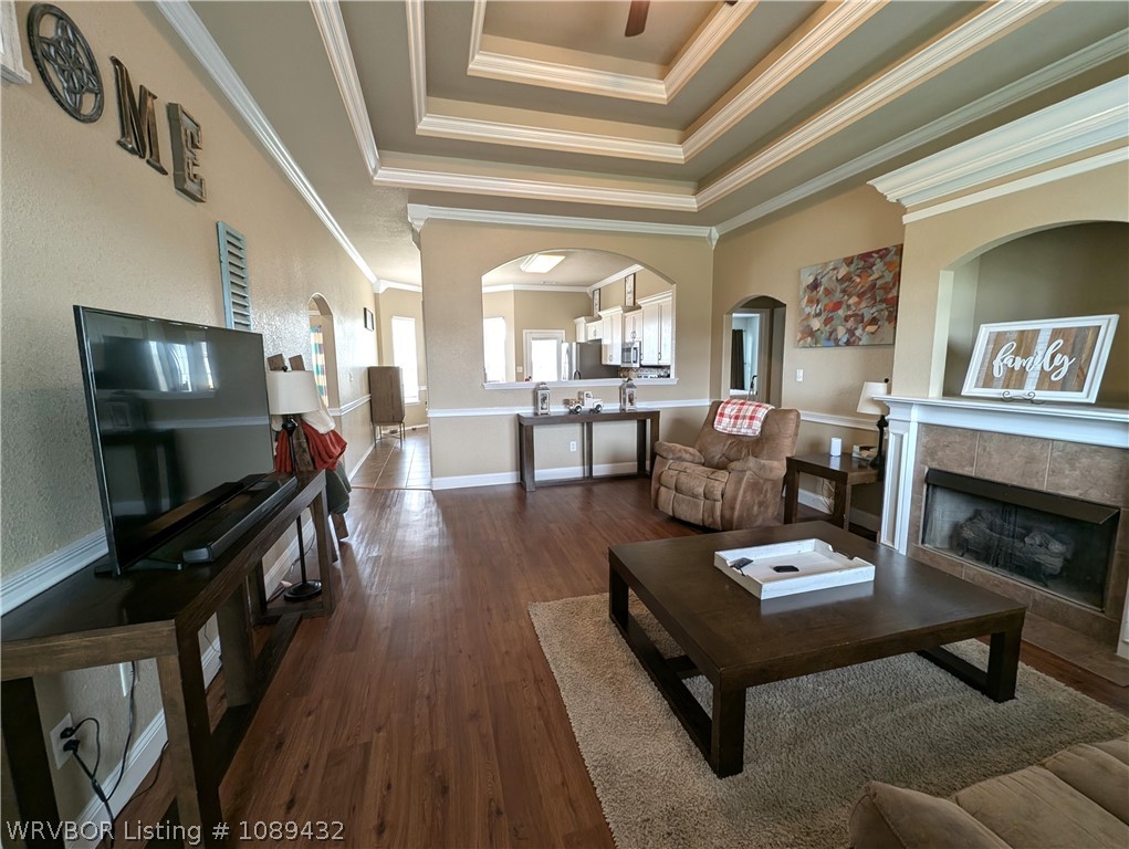 property viewer photo 2