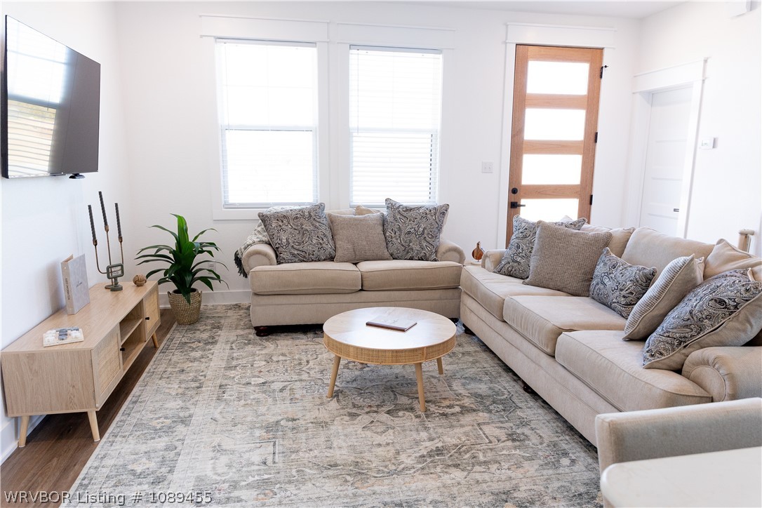 main property photo 5