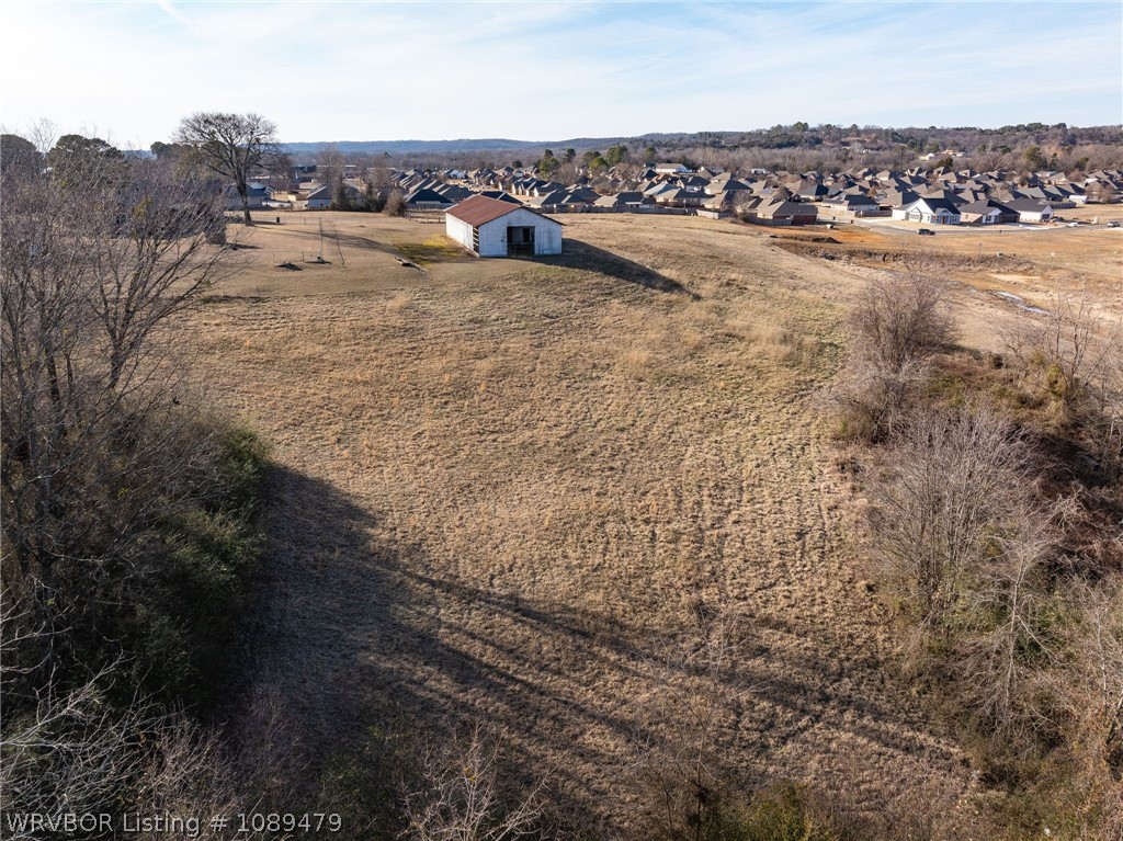 main property photo 11
