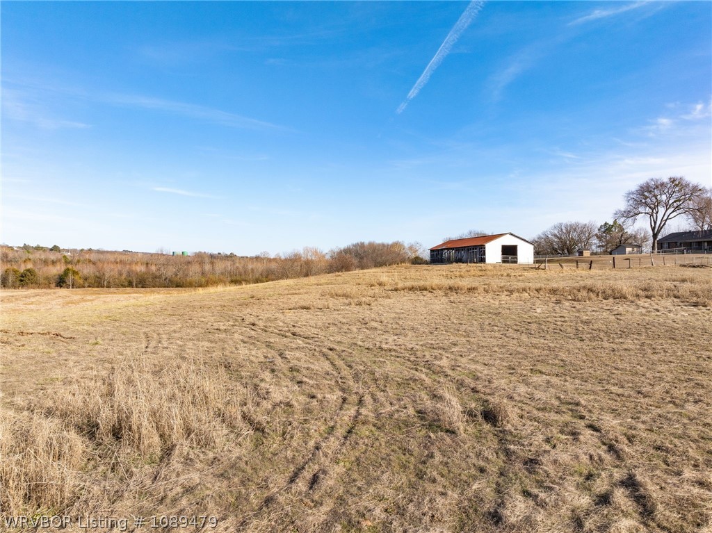 main property photo 20