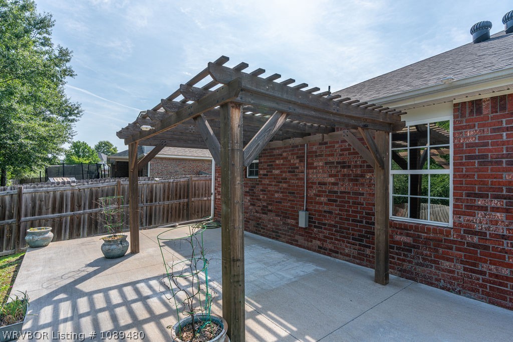main property photo 39