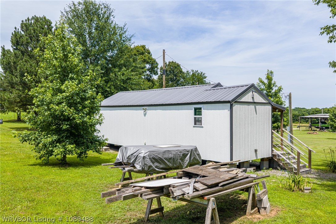 main property photo 40