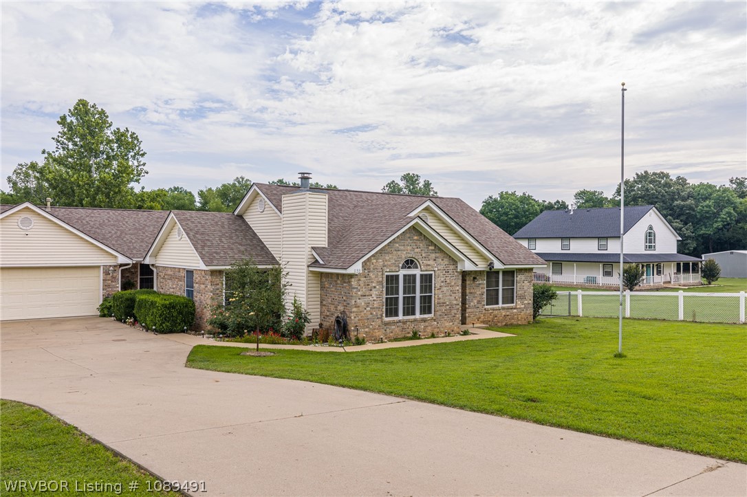 main property photo 5