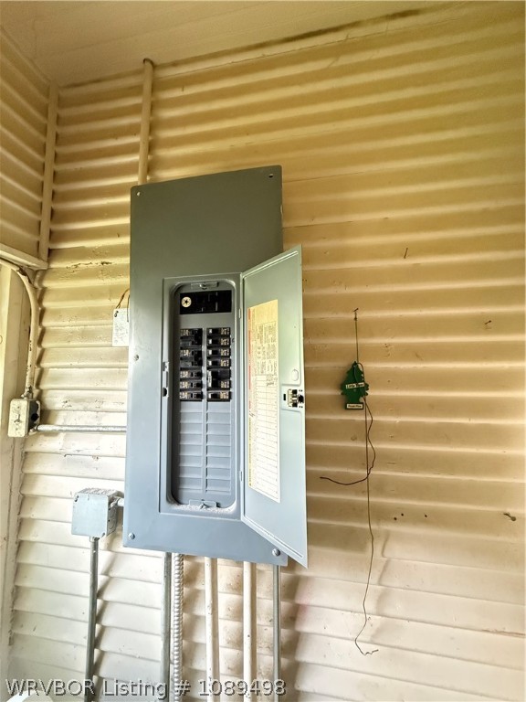 main property photo 19