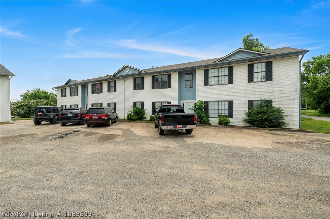 main property photo 10