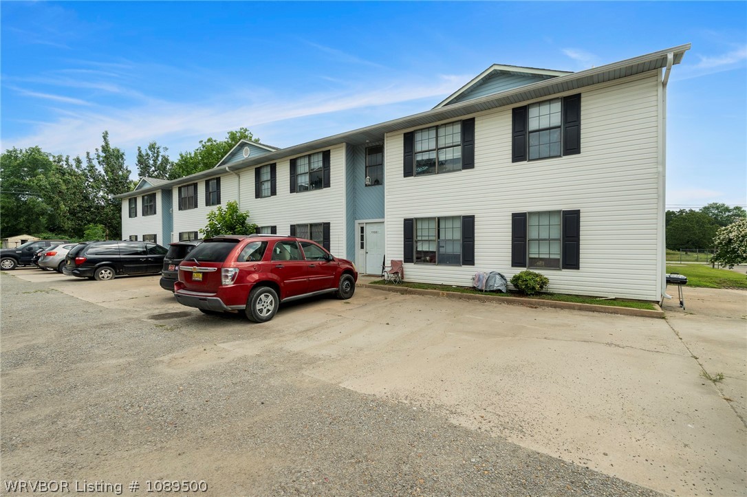 main property photo 11