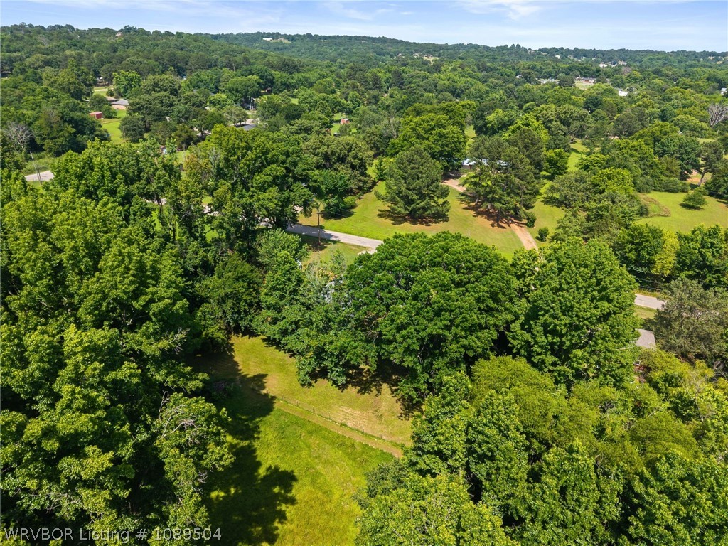 main property photo 41