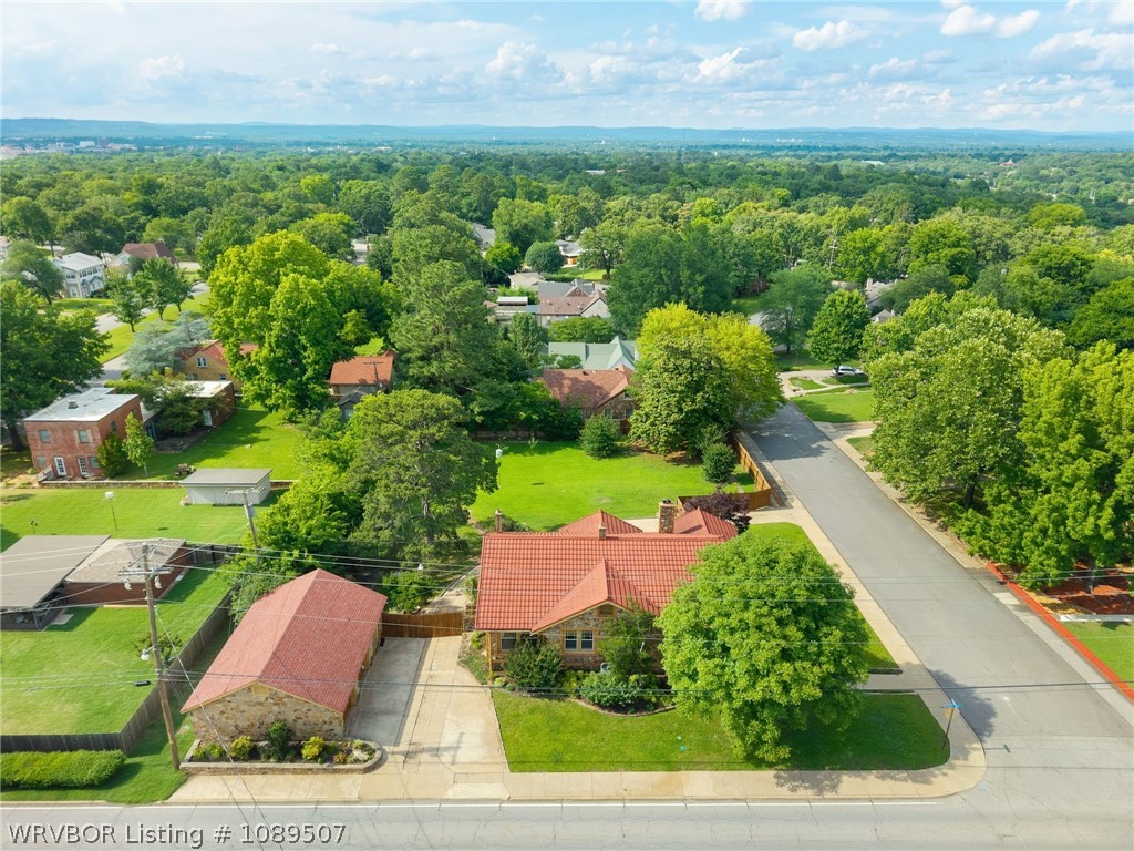 main property photo 15