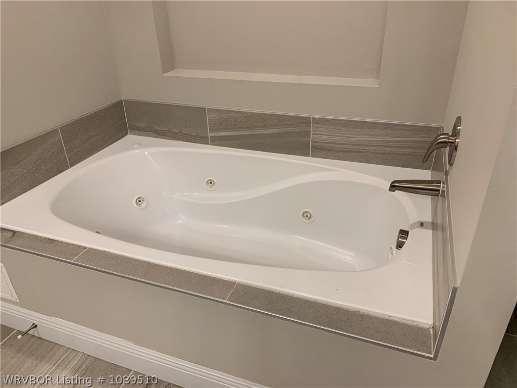 property viewer photo 28