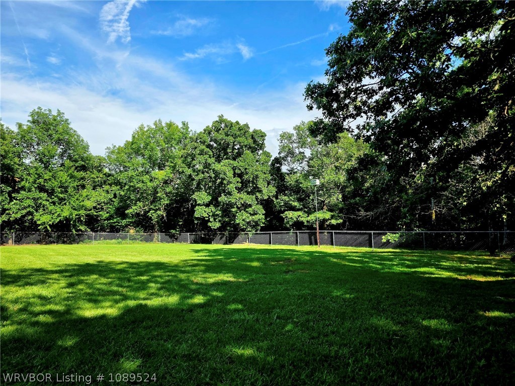 main property photo 8