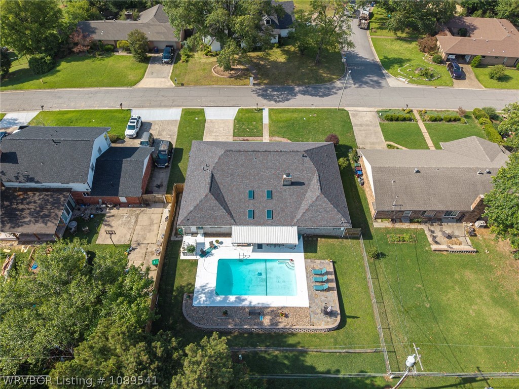main property photo 3