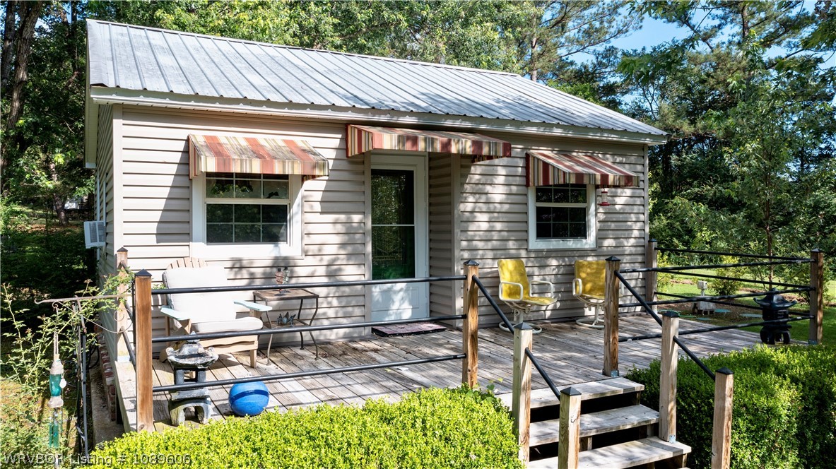 main property photo 30
