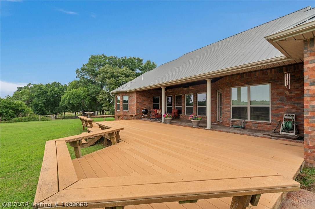 main property photo 32