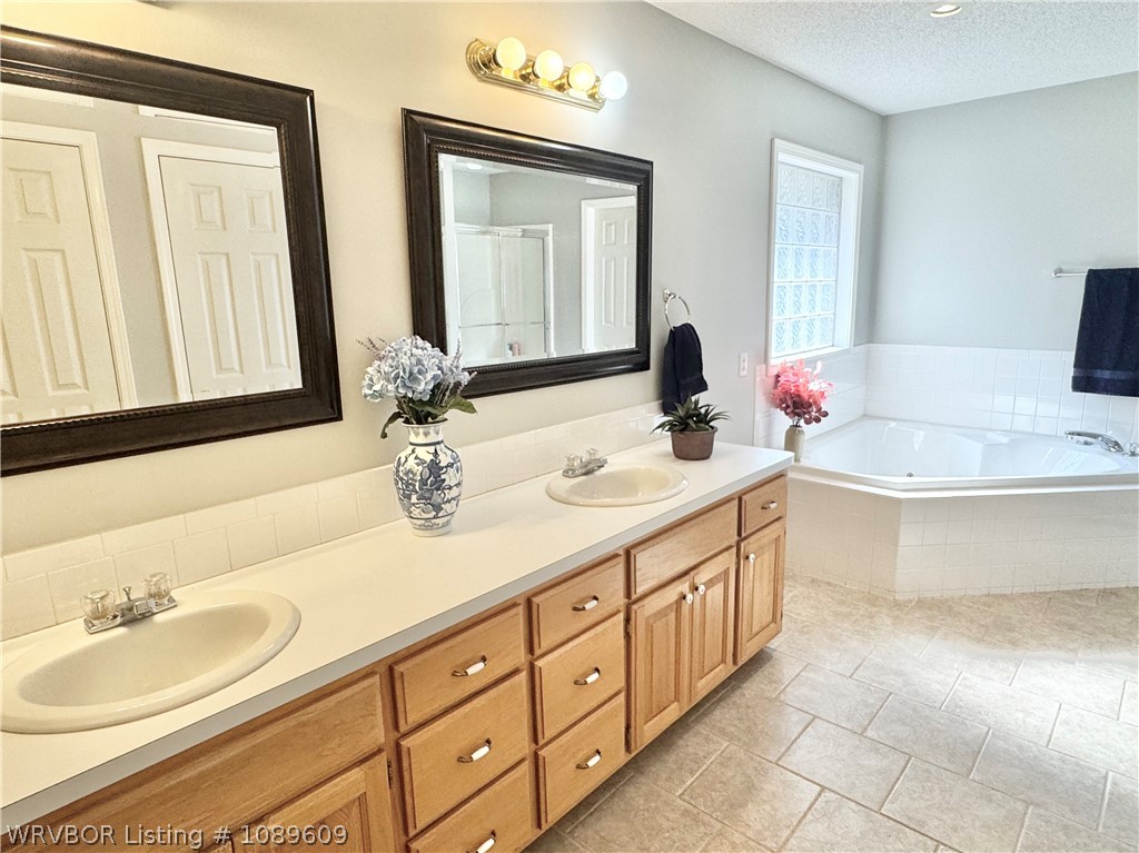 property viewer photo 18
