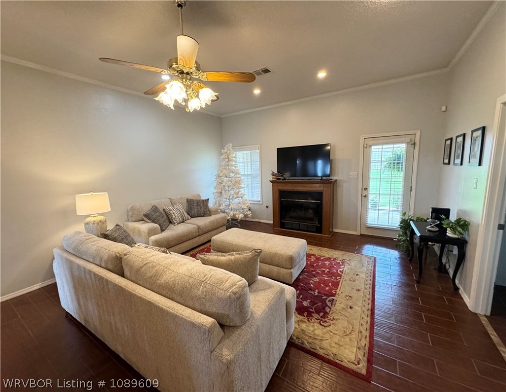 property viewer photo 5