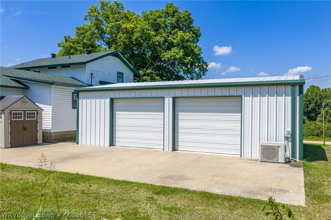 main property photo 10