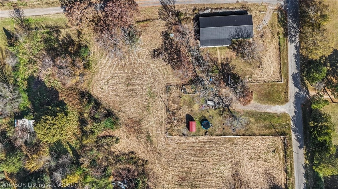 main property photo 41