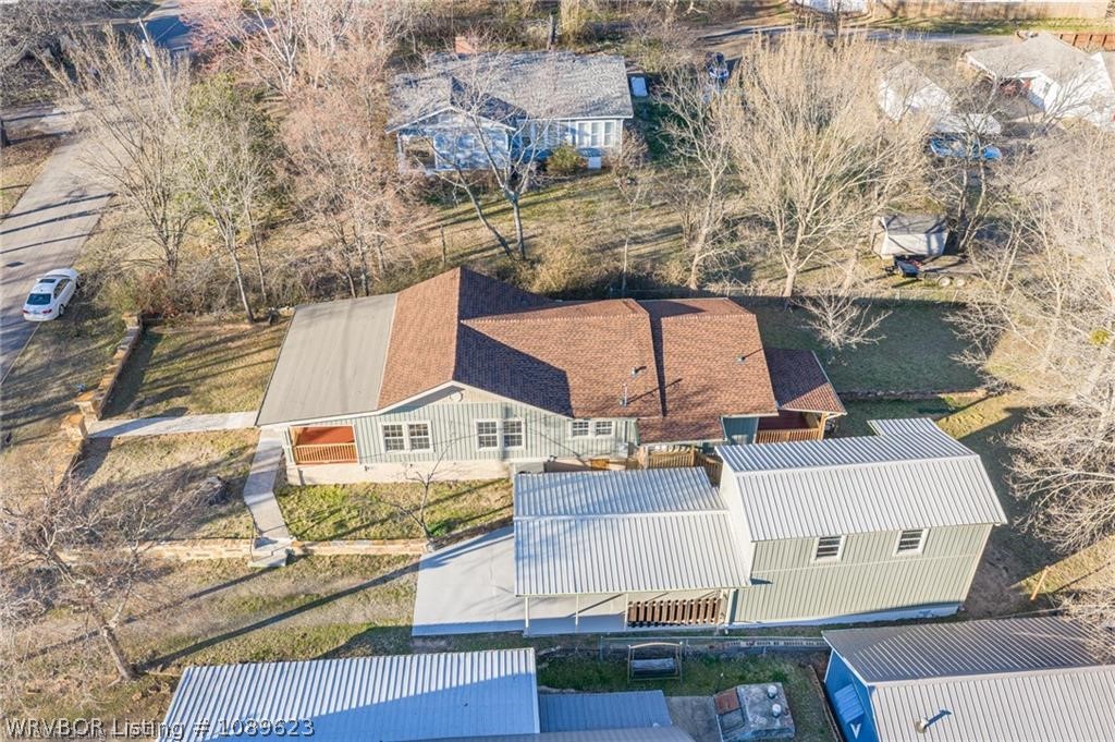 main property photo 20