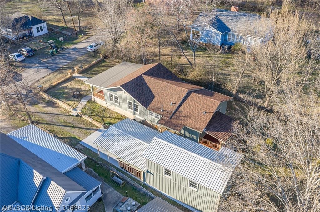 main property photo 22