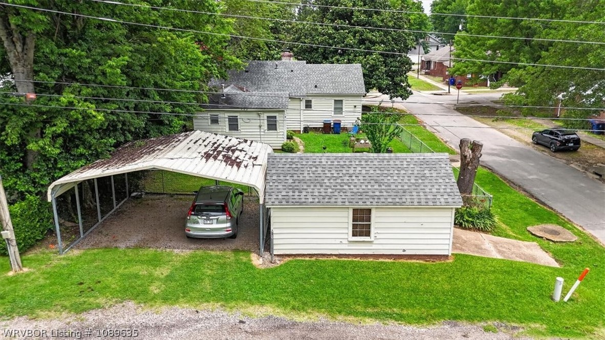 main property photo 28