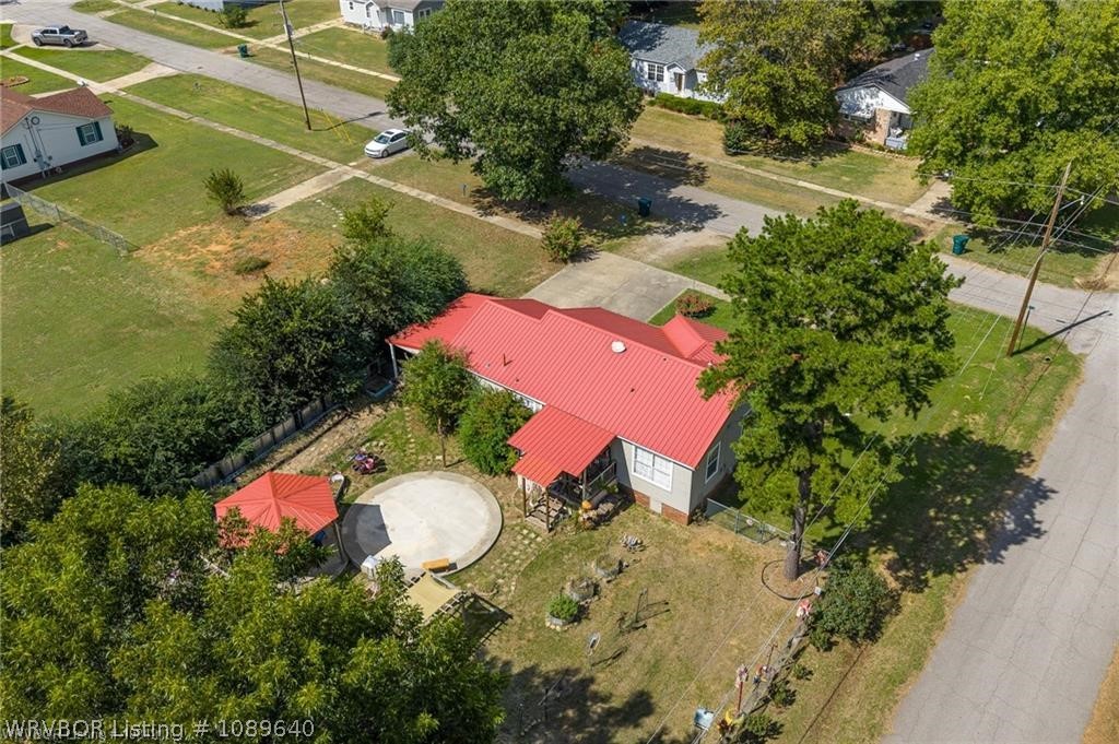 main property photo 31