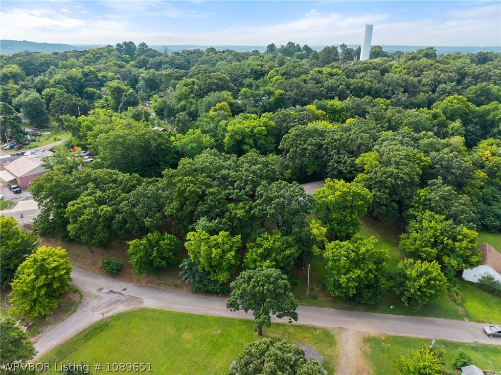main property photo 15