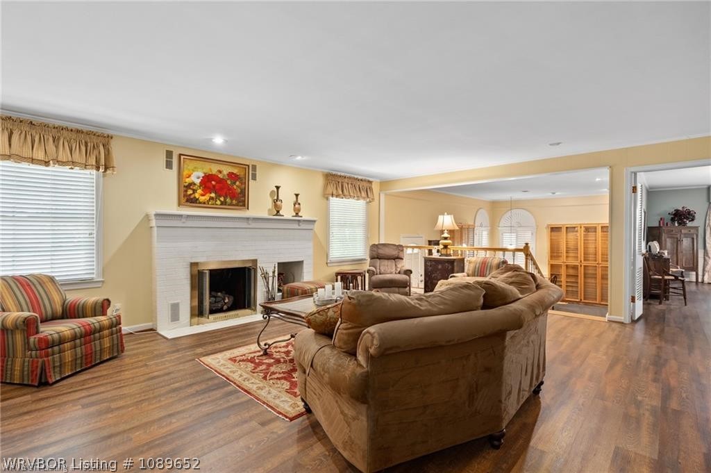 main property photo 17