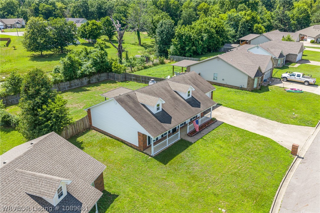 main property photo 33