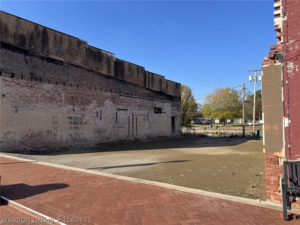 main property photo 6