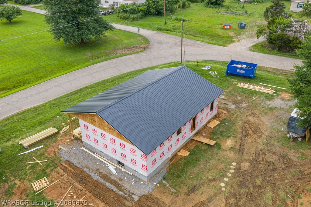 main property photo 16