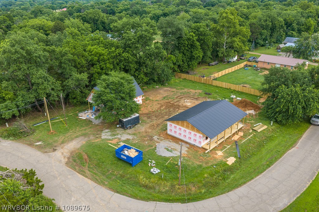 main property photo 18