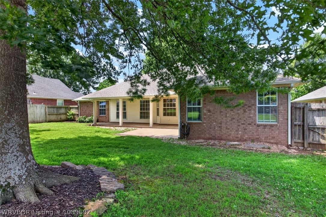 main property photo 7