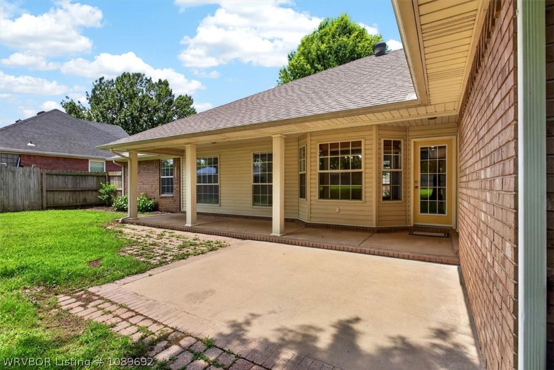 main property photo 8