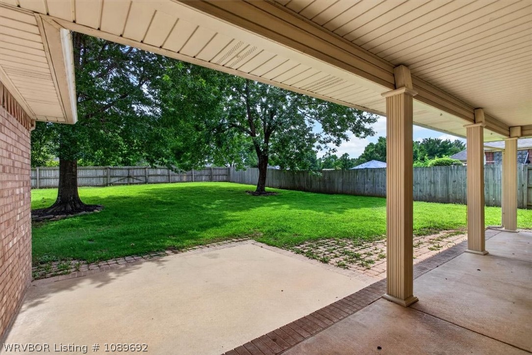 main property photo 9