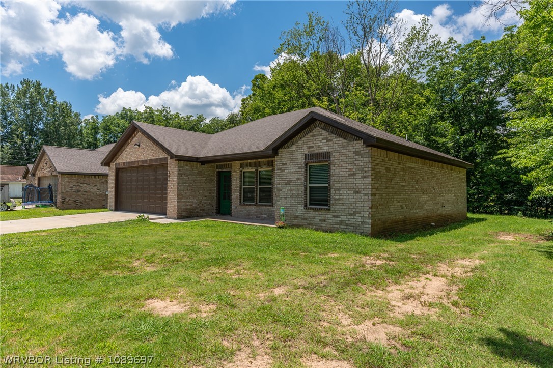 main property photo 5