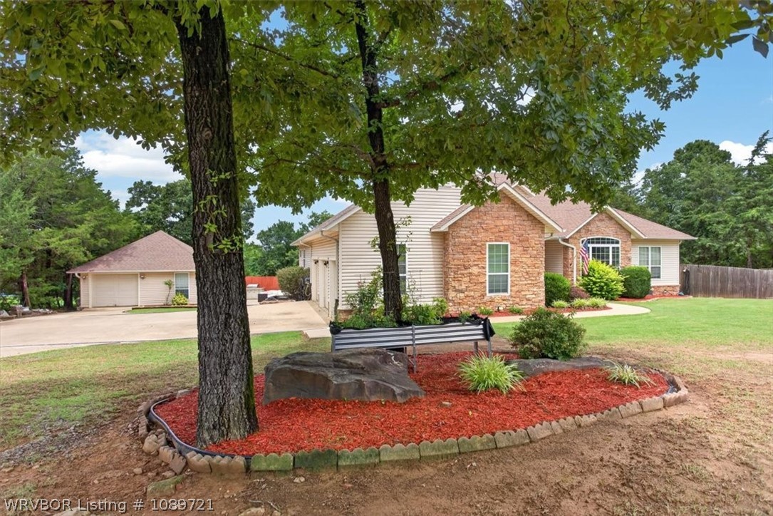 main property photo 50