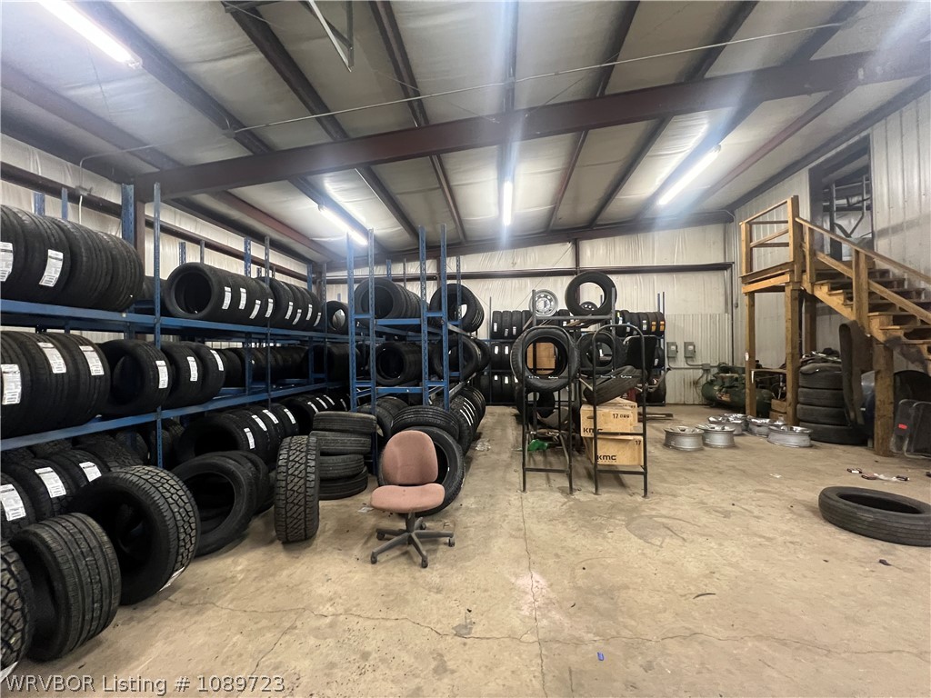 main property photo 23