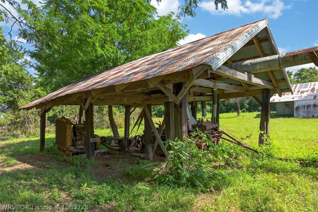 main property photo 43
