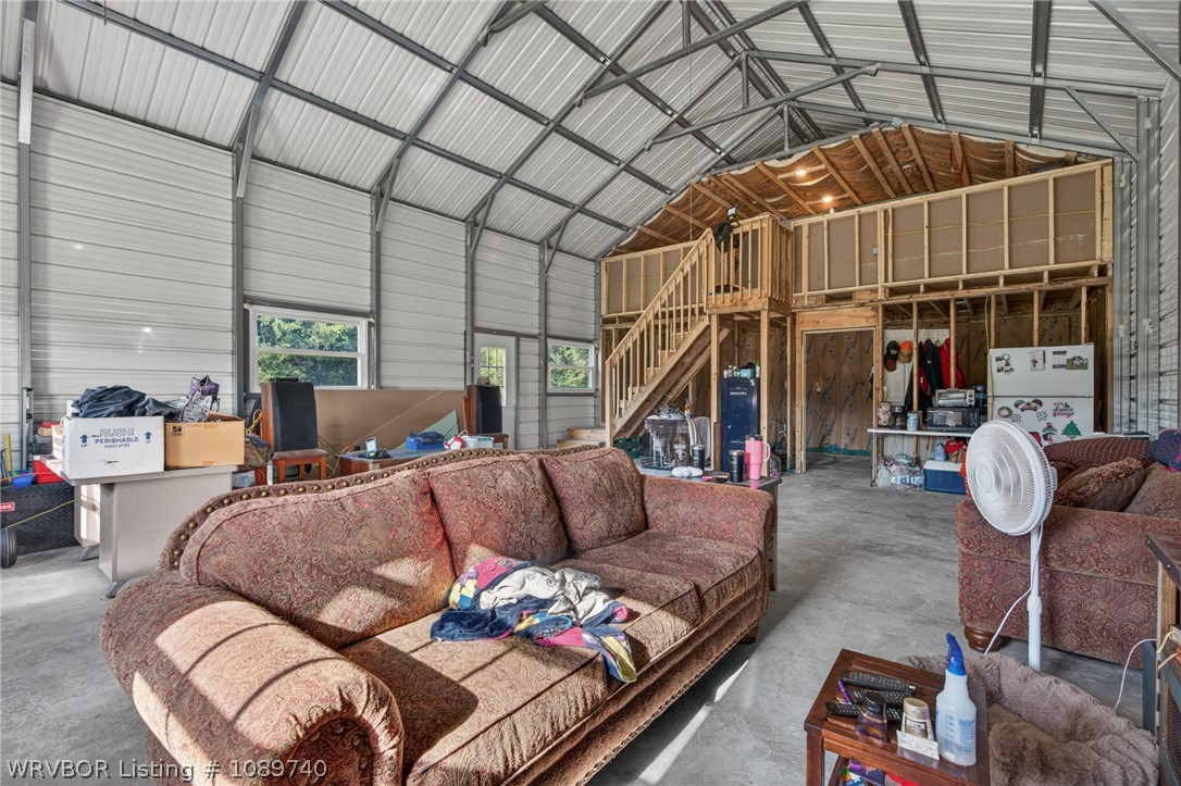 main property photo 12
